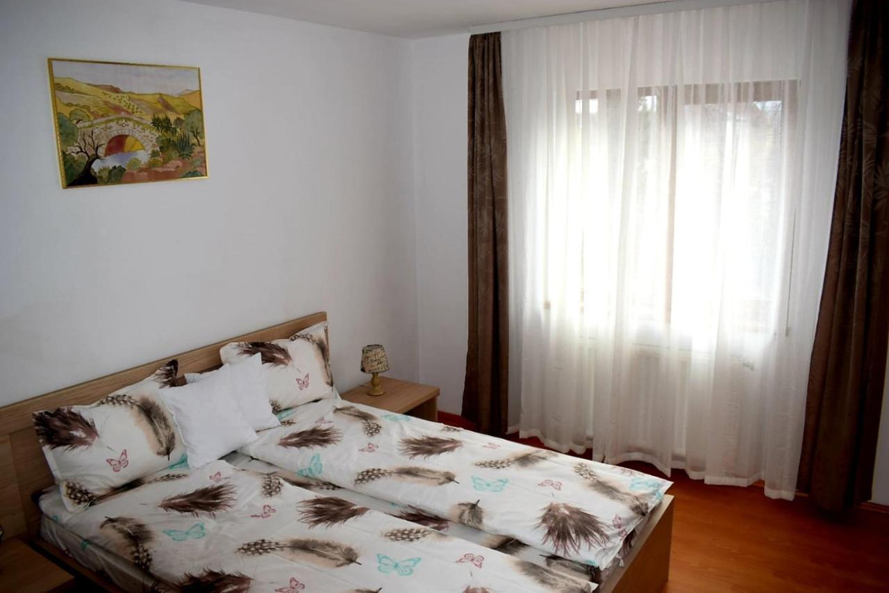 Apartament Trei Stejari Appartement Sibiu Buitenkant foto